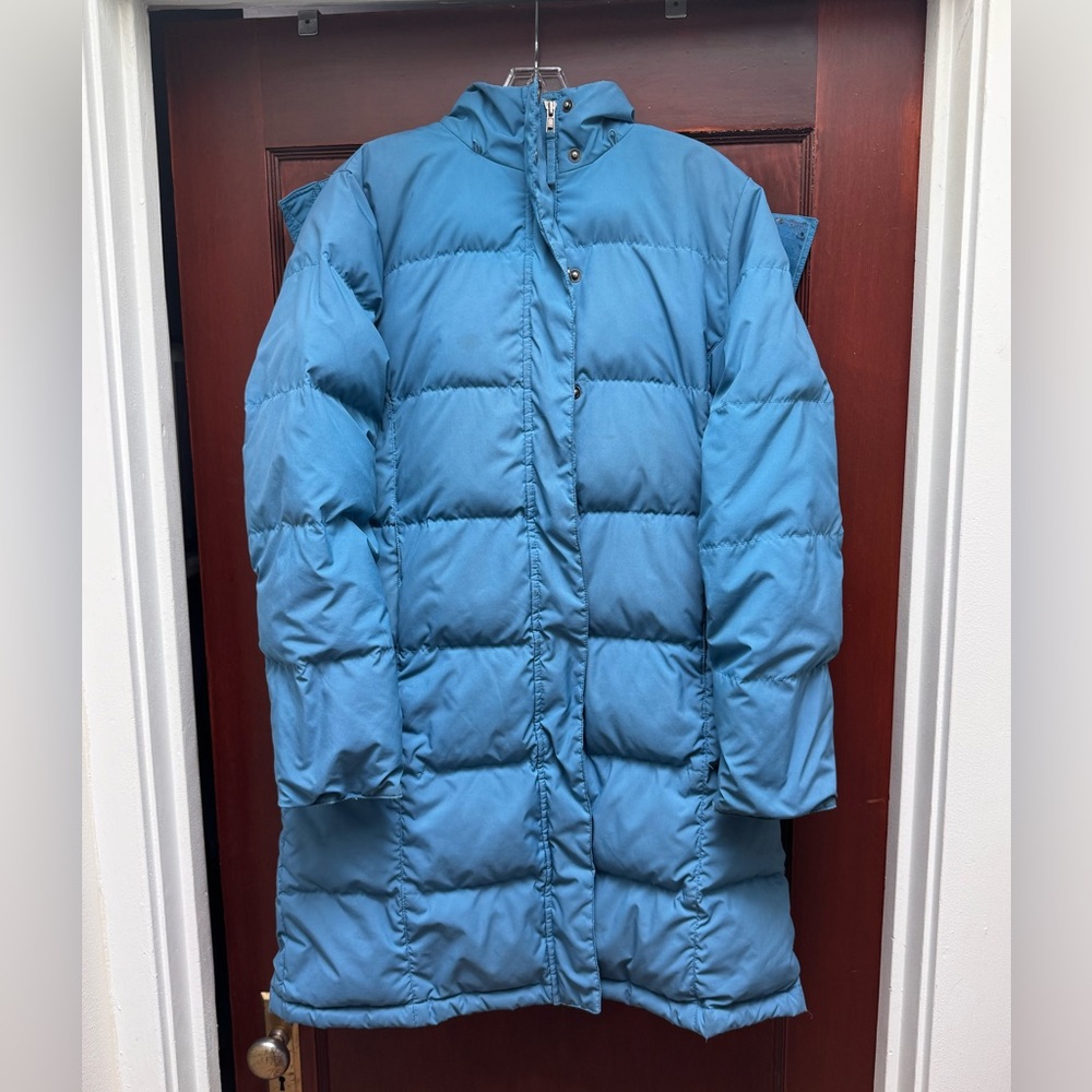 L.L.Bean Women’s Long Down Coat Small – Goose Down – Removable Faux Fur Hood